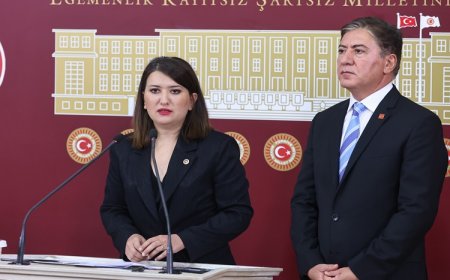 CHP 29 maddelik “Demokratikleşme Paketi”ni açıkladı