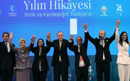 AK Parti'ye 9 belediye başkanı katıldı
