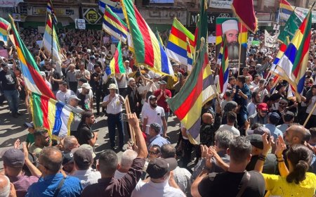 Süveyda 'da gerilim tırmanıyor: Dürziler 'kendi kaderini tayin hakkı' sloganıyla meydanlarda