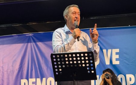 Bakırhan: Belediyelere yapılmış olan operasyonlara karşıyız