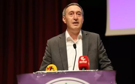 DEM Parti Eş Genel Başkanı Bakırhan Kürdistan Bölgesi'ne geldi