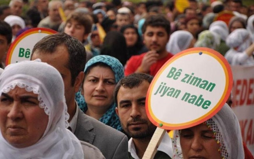 23 ilde dev anket: Kürtlerin yüzde 97,8'i anadilde eğitim istiyor