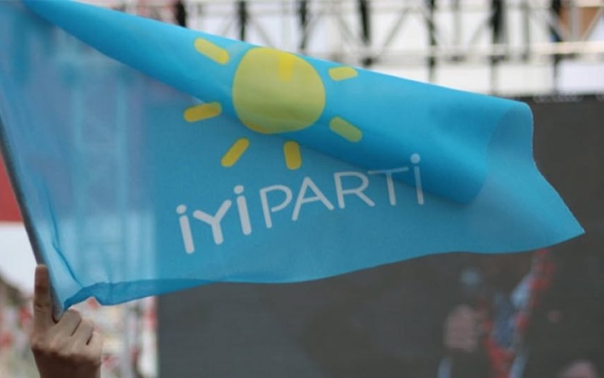 İYİ Parti Mardin'de 'sürece destek' için toplu istifa etti