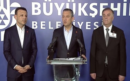 CHP Lideri Özel, CHP'nin 81 il başkanını İstanbul'a çağırdı