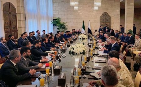 Rus heyeti, Suriye Dışişleri Bakanı ile Şam'da görüştü