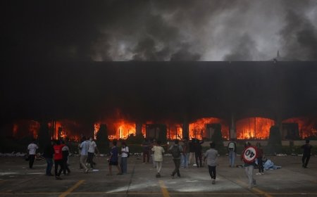 Nepal’de hükümeti düşüren protestolarda 13 bin 500’den fazla mahkum firar etti