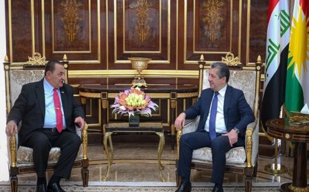 Başbakan Mesrur Barzani, ABD’den gelen Süryani heyeti kabul etti