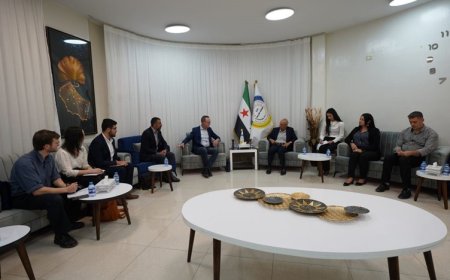 Rojava’ya Avustralya’dan ziyaret
