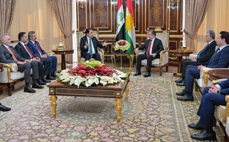 Mesrur Barzani Irak Parlamentosu Başkan Vekili ve beraberindeki heyeti kabul etti