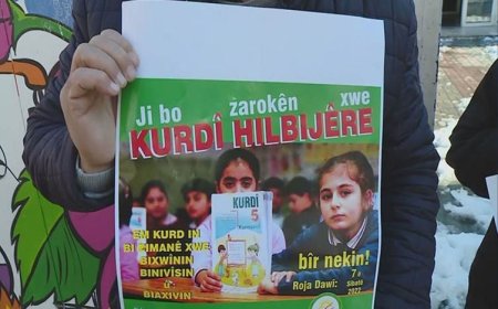 İstanbul’da ilk kez Kürtçe dersi için bir okulda iki sınıf açıldı