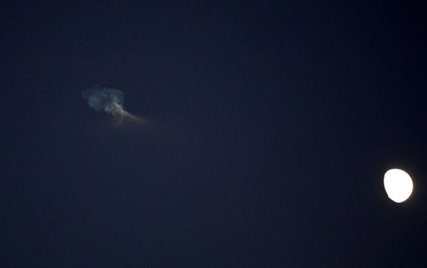Yemen'deki Husiler, Tel Aviv'e iki balistik füze attı