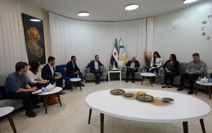 Rojava’ya Avustralya’dan ziyaret