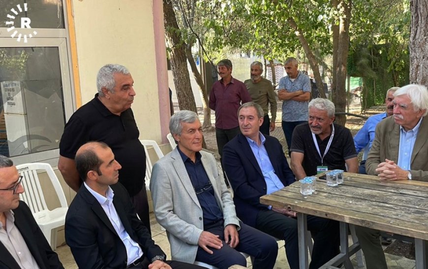 Tuncer Bakırhan, İsmail Beşikçi'yi ziyaret etti
