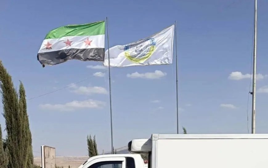 Suriye bayrağı ilk kez Sêmalka Kapısında göndere çekildi