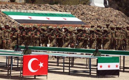 Türkiye ve Arabistan Suriye Ordusu'na Modern Askeri Eğitim Verecek