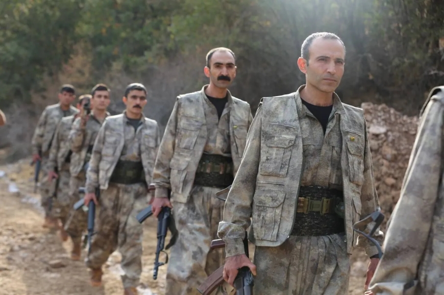Fehim Taştekin: PKK'nin çekilme hamlesi ne anlama geliyor?