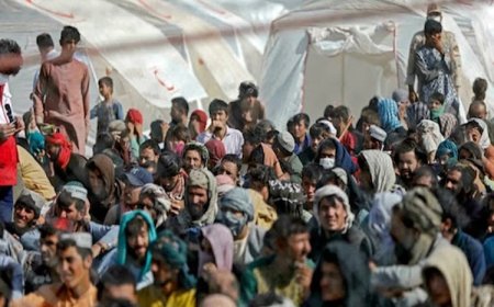 İran 1,5 milyon Afgan göçmeni sınır dışı etti
