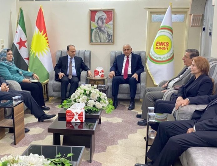 Osman Baydemir, ENKS'yi ziyaret etti