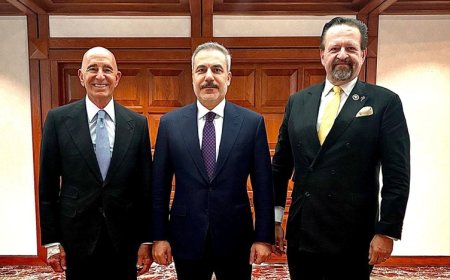 Türkiye Dışişleri Bakanı Fidan, ABD'li yetkililer Barrack ve Gorka ile görüştü