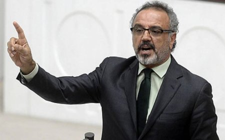 Sırrı Sakık: Bir halkın yarısıyla barışıp diğer yarısıyla savaşamazsınız