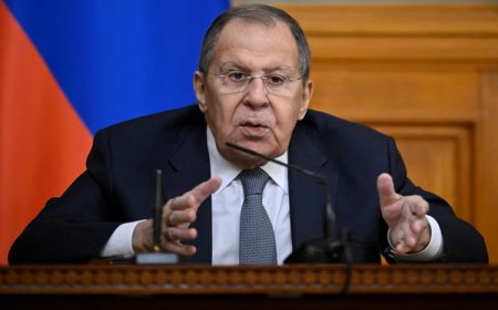 Lavrov: ABD'nin DSG'ye verdiği destek 'saatli bomba'