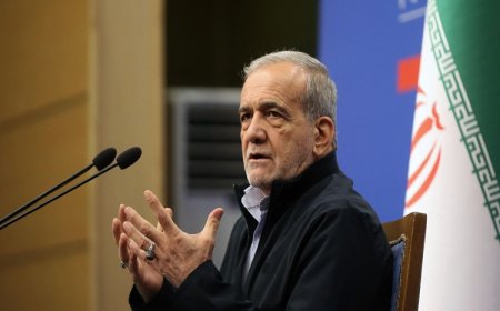 İran Meclisi’nde Cumhurbaşkanı Pezeşkiyan’ı sorgulamak için imza kampanyası başlatıldı