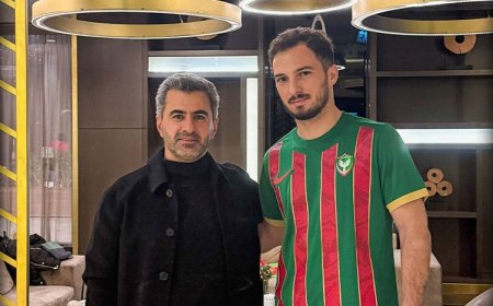 Amedspor, golcü Hasani ile 1,5 yıllık sözleşme imzaladı