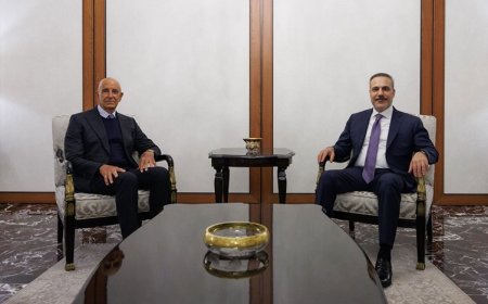 Hakan Fidan, ABD Büyükelçisi Barrack ile Görüştü