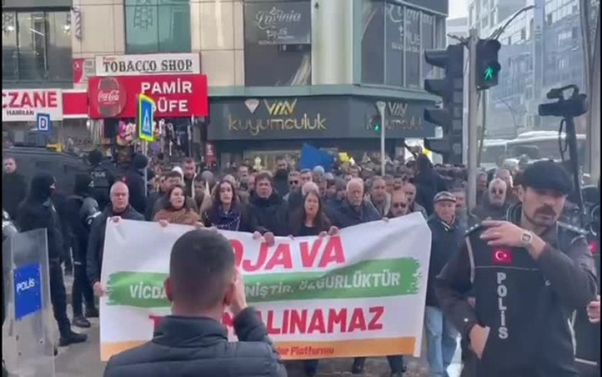 Van'da birçok eve polis tarafından baskın düzenlendi