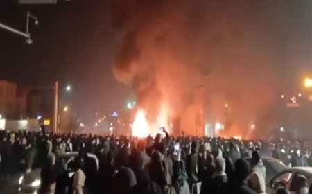 IHR: İran'daki gösterilerde en az 3428 kişi öldürüldü