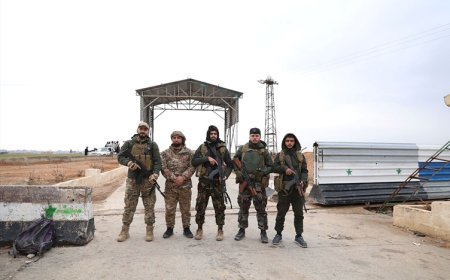 Şam: Fırat'ın batısında stratejik petrol sahaları ve su istasyonları devralındı