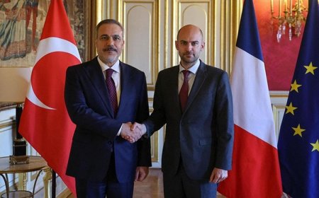 Fransa Dışişleri Bakanı Ankara’ya gidiyor: Masada Rojava ve Suriye var