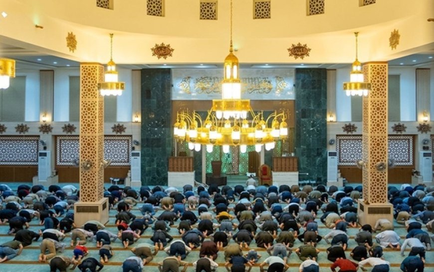 Kürdistan Bölgesi’ndeki 4 bin camide hutbelerde ortak tema: Ulusal birlik ve Rojava