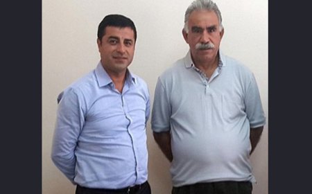 Demirtaş Rojava İçin Neden Sessiz Kalıyor?