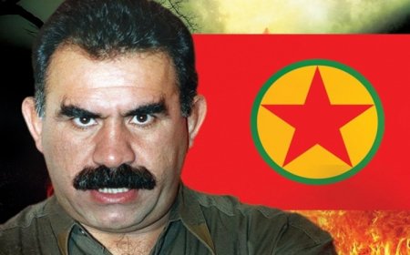 Akhbarkom: “Özgürlük” Sloganından Felç Projesine: Öcalan’ın Direniş Adına Kürt Toplumuna Ödettiği Bedel
