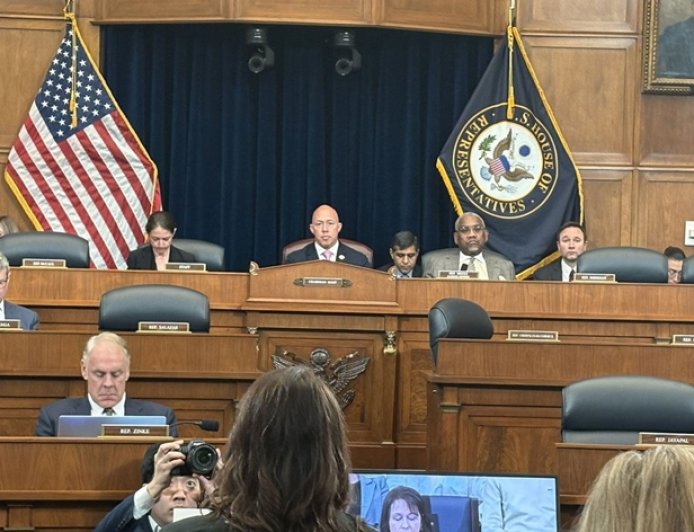 ABD Kongresi’nde Suriye oturumu: Kürtler için soykırım uyarısı, koruma yasası çağrısı