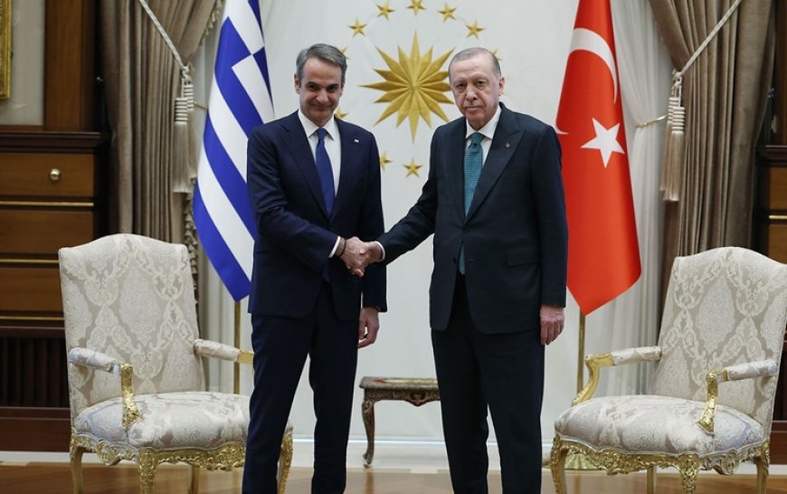 Erdoğan, Yunanistan Başbakanı Miçotakis ile görüştü