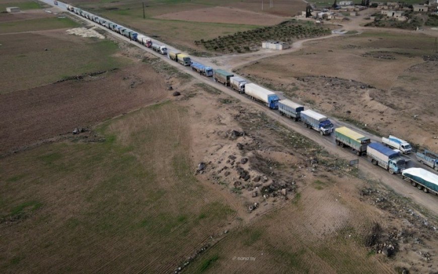 Diyarbakır’dan gönderilen yardım tırları, Kobani’ye ulaştı