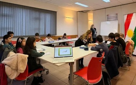 Avrupa'daki 30 okulda Kürt Dili dersi okutuluyor