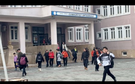 Dersim'de anadil için seferberlik: Velilere ‘Kırmancki'yi seçin’ çağrısı yapıldı