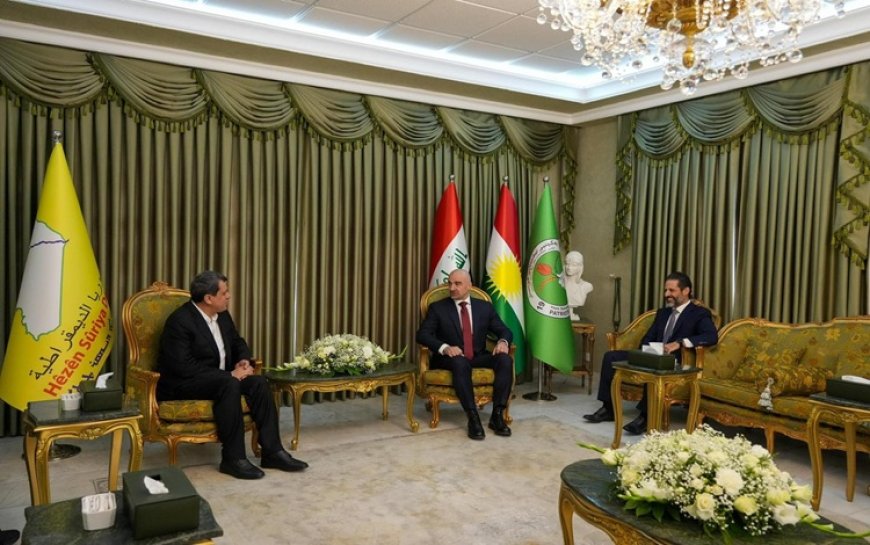 Mazlum Abdi ile Bafıl Talabani Süleymaniye'de görüştü