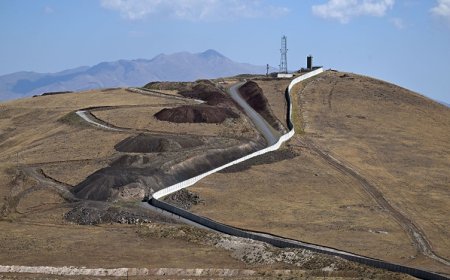 ABD ve İsrail’den İran sınır hattına saldırı: 41 asker öldü