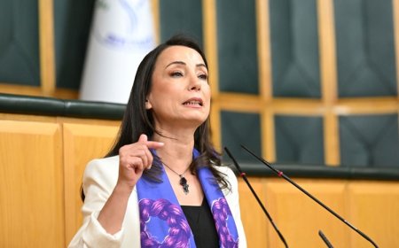 DEM Parti bu defa da İran için demokratik cumhuriyet istedi