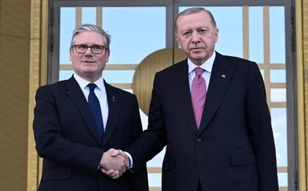 Erdoğan, İngiltere Başbakanı Keir Starmer ile telefonda görüştü
