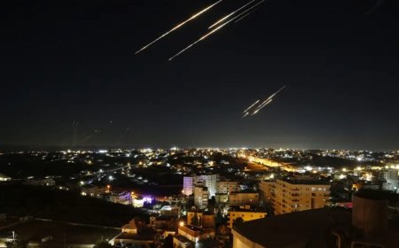 İsrail ordusu, İran’da yeni bir füze saldırısının yapıldığını duyurdu