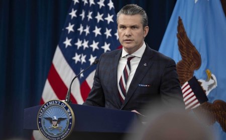 ABD Savunma Bakanı: Bugün İran'a en yoğun hava saldırılarının yapılacağı gün olacak