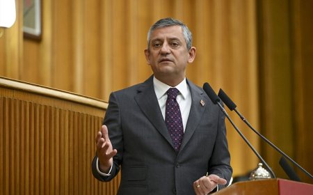 Netanyahu: "(İran'da) Devrim Muhafızları'nın kullandığı demiryollarını ve köprüleri vurduk"