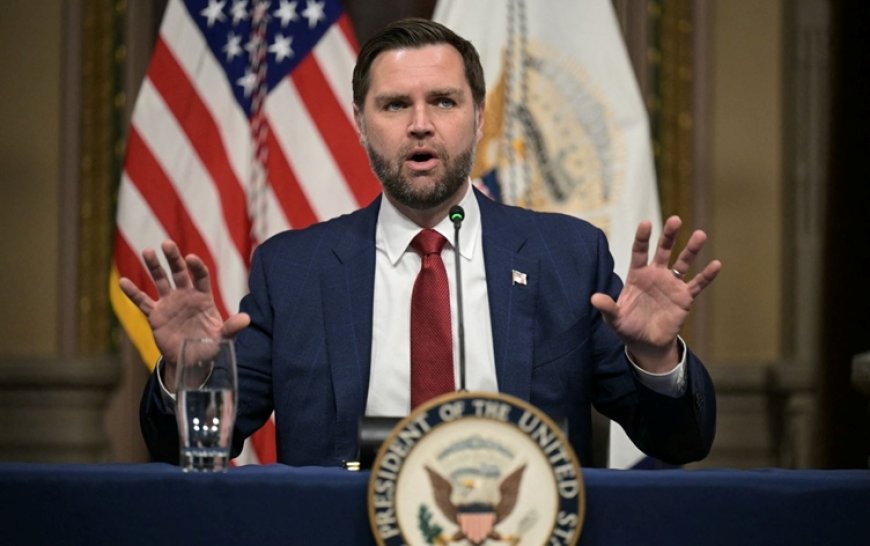 ABD Başkan Yardımcısı Vance: İran’ın ilk teklifi ChatGPT ürünü gibiydi, çöpe attık