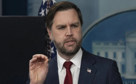 ABD Başkan Yardımcısı Vance: Anlaşma konusunda top İran'da