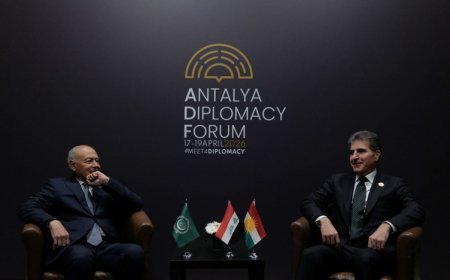 Neçirvan Barzani ile Ahmed Ebu Gayt bir araya geldi
